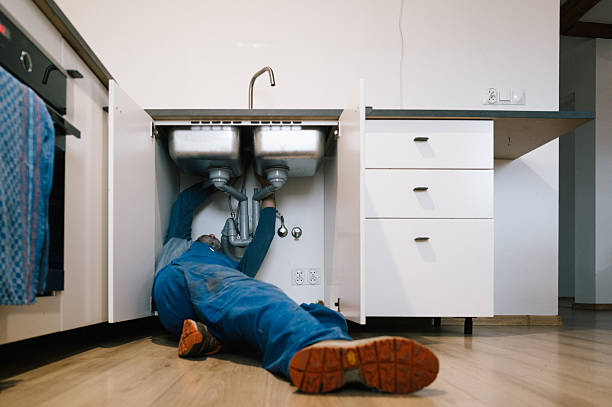 Professional Leak Detection technician working in Port Townsend, WA